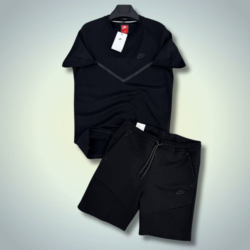 Nike Tech Fleece pánska krátka športová súprava, čierna. Premium kvalita