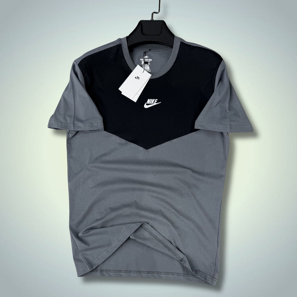 Pánske tmavomodré tričko Nike Tech Fleece. Model 2026. Prémiová kvalita