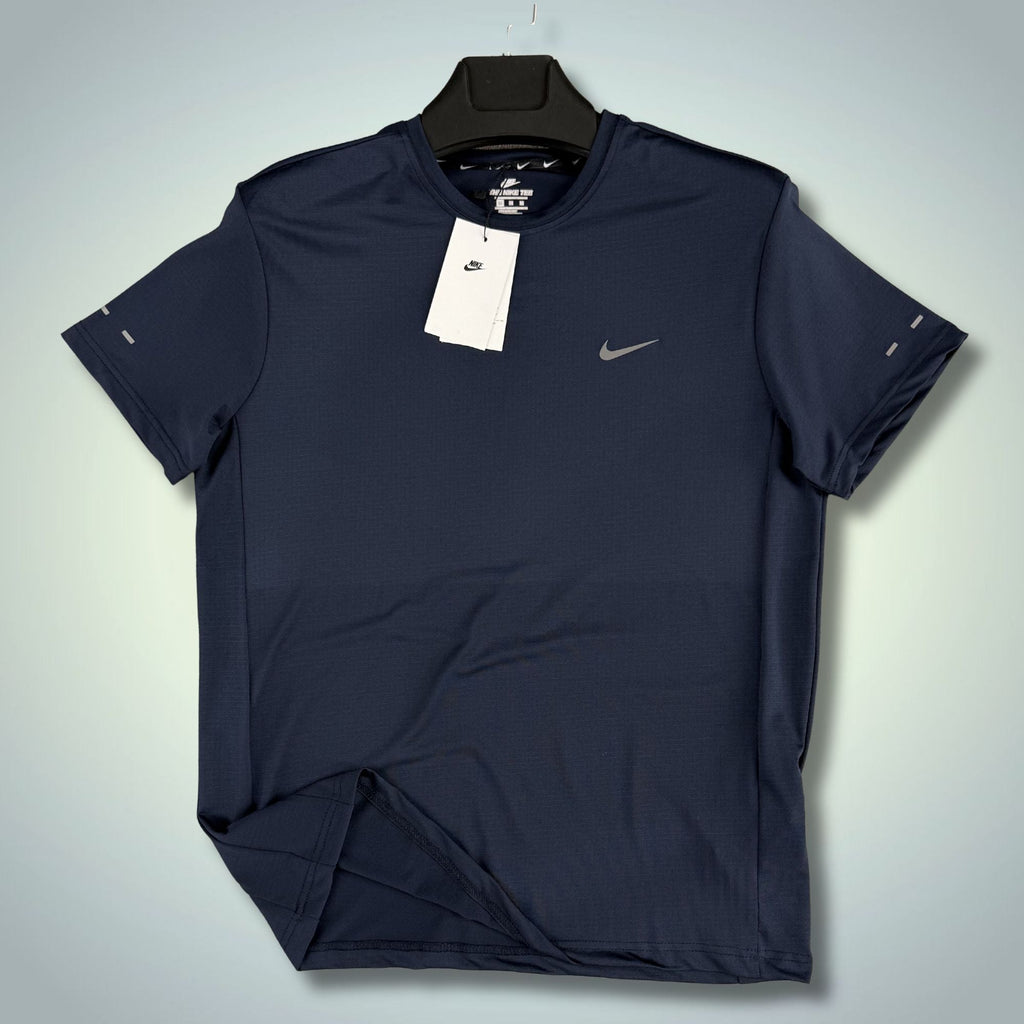 Pánske športové tmavomodré tričko Nike. Premium kvalita