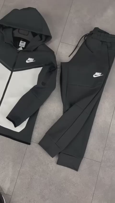 Detská tepláková súprava Nike Tech Fleece, grafitová a biela. Prémiová kvalita