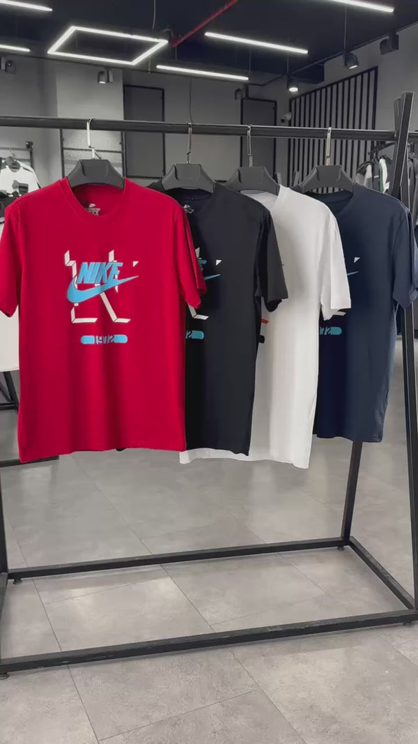 Pánske tričko Nike, modré logo, čierne. Prémiová kvalita